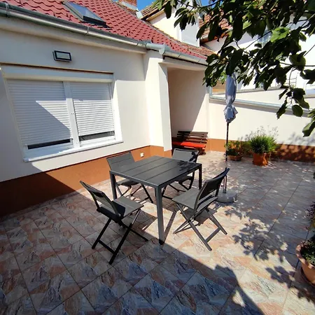 Blankapartman Apartment